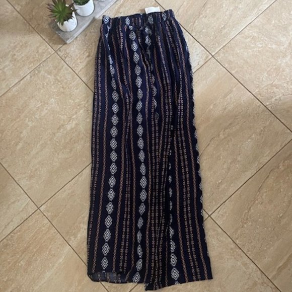 SKIRT /SHORT SUMMER SKIRT SIZE X SMALL - Picture 2 of 5